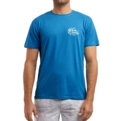 Pelagic Dodo’s Stratos Performance Shirt (Men’s) 7 Pelagic Dodo’s Stratos Performance Shirt (Men’s) -Aqua Dive Shop Dodo Ocean Front on Model 87690.1684183602