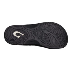 OluKai Hokua Sandals (Men’s) 5 OluKai Hokua Sandals (Men’s) -Aqua Dive Shop Olukai Hokua Sandals Onyx bottom view 35389.1675197130