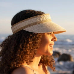 Sunday Afternoons Oceana Visor (Women's) -Aqua Dive Shop oceana visor cream female ss21 2500px 81476.1655914759