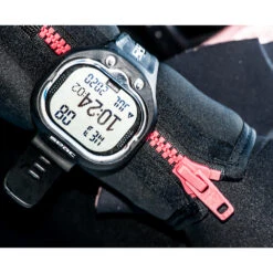 SEAC Screen Wrist Dive Computer - Black/White -Aqua Dive Shop seac screen wrist dive computer wetsuited wrist 1 68611.1635424797